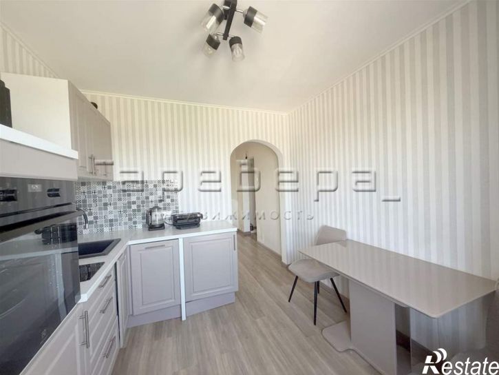 4-комн квартира Новая, 23б